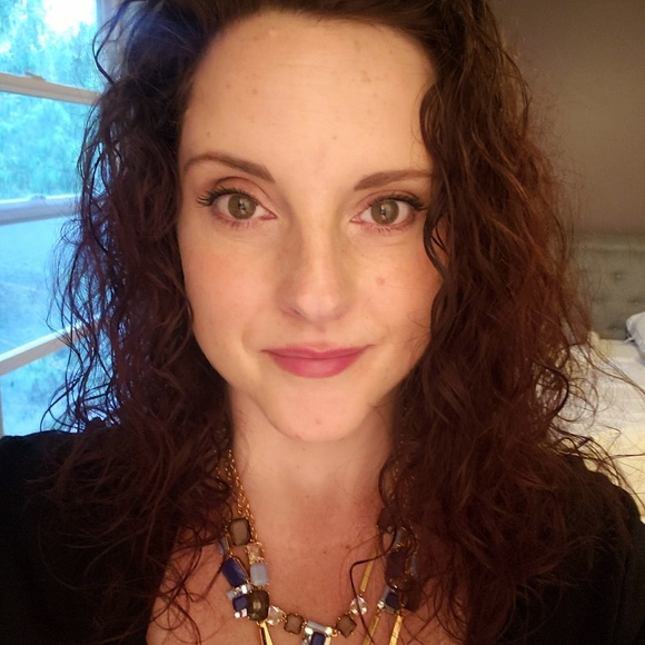 Meet your Posher, Amy - Picture 1 of 1